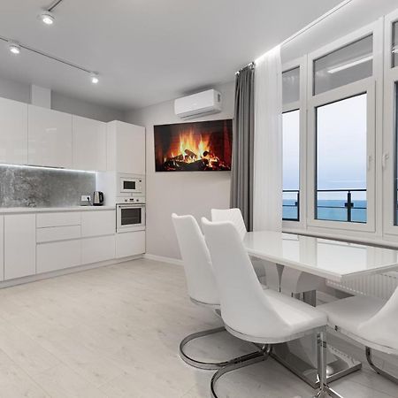 44 Pearl 1-Bedroom Panoramic Sea View Apartment โอเดสซา ภายนอก รูปภาพ