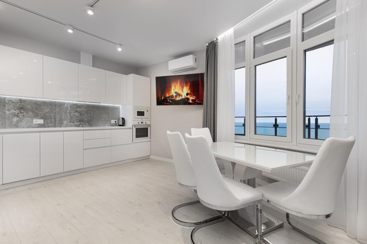 44 Pearl 1-Bedroom Panoramic Sea View Apartment โอเดสซา ภายนอก รูปภาพ
